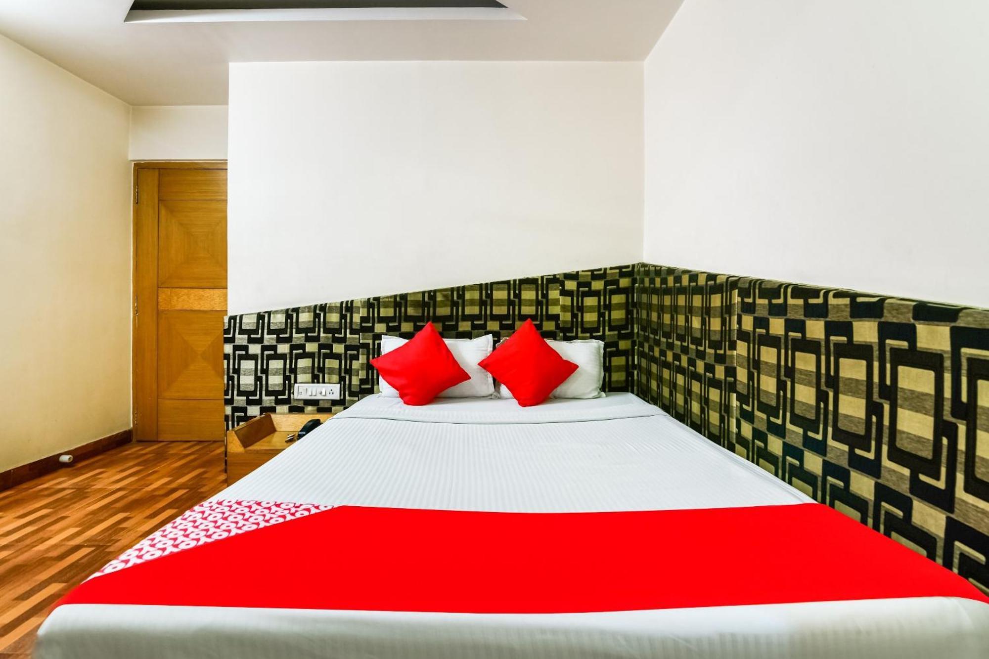 Hotel O All Seasons Jamshedpur Dış mekan fotoğraf